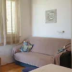 Pende Apartment Banjol